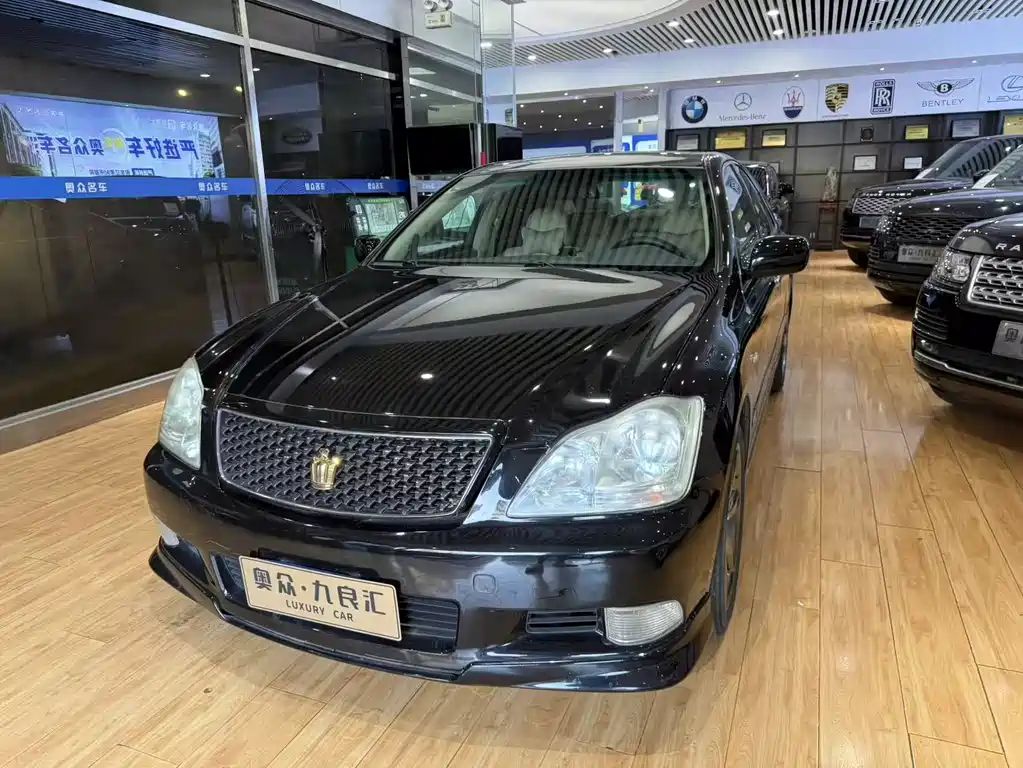 Toyota Crown 2008