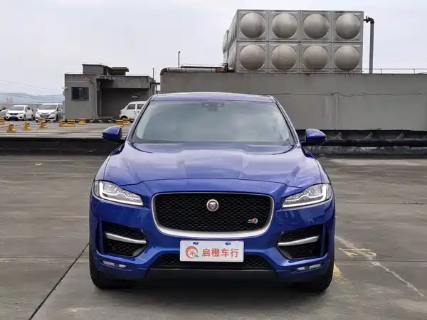 Jaguar F-PACE 2018