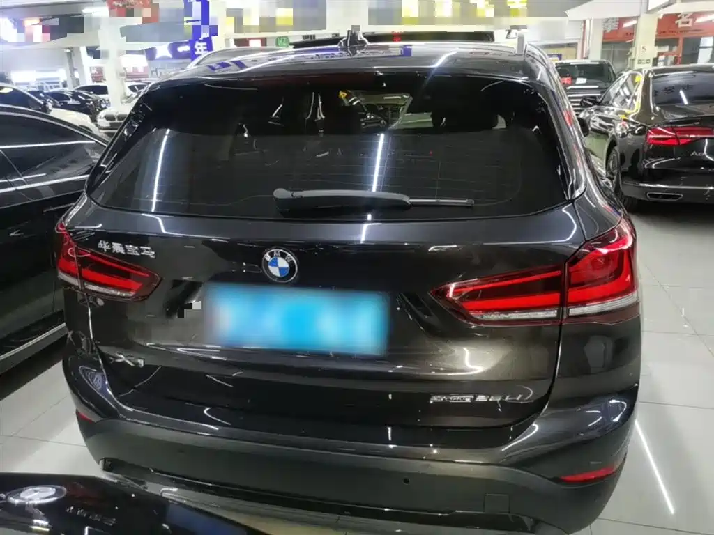 BMW X1 2022 — фото 6