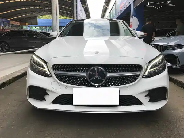 Mercedes-Benz C-Class 2020