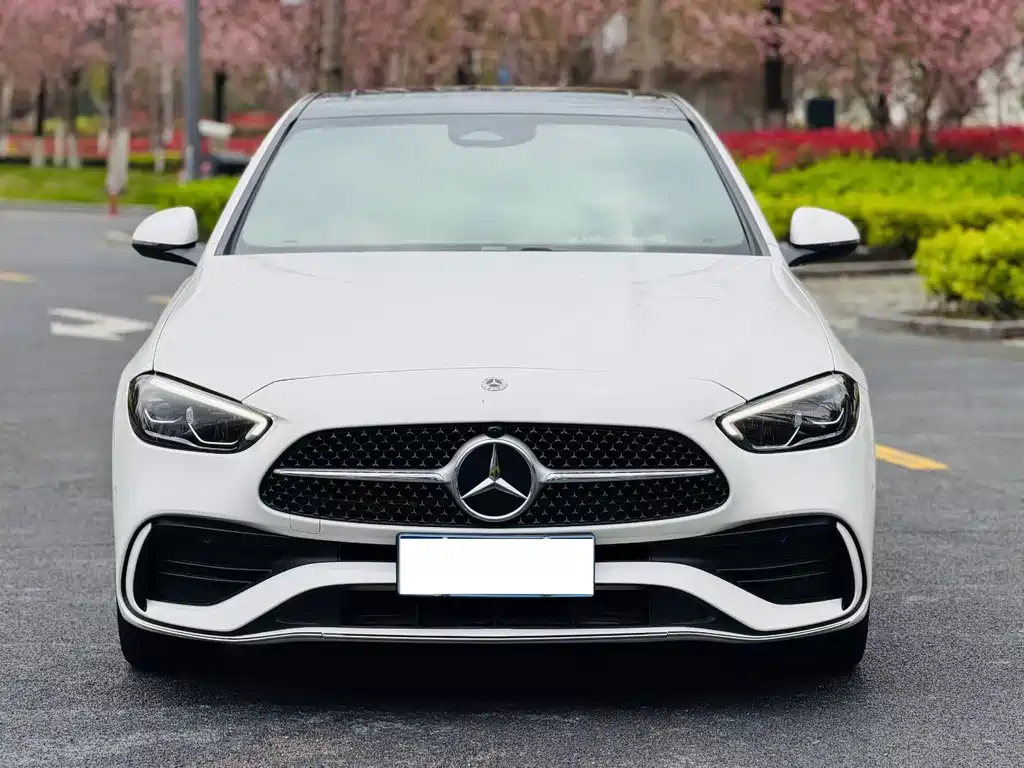 Mercedes-Benz C-Class 2023 — фото 2