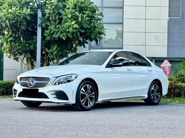 Mercedes-Benz C-Class 2019