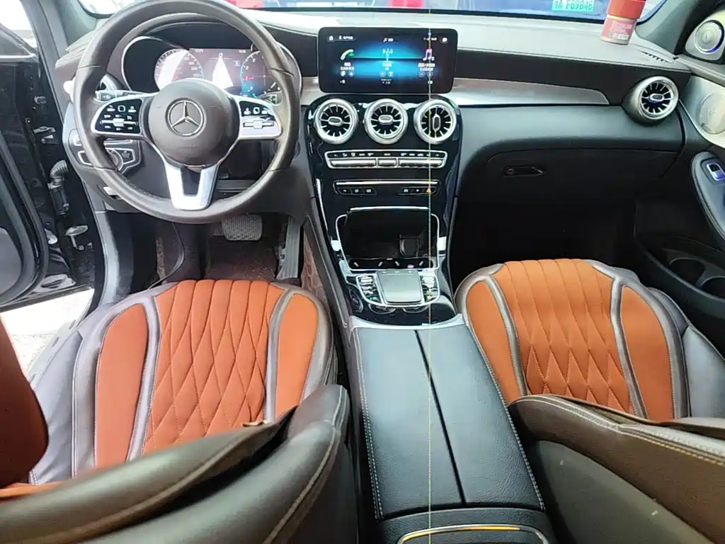 Mercedes-Benz GLC 2021 — фото 10