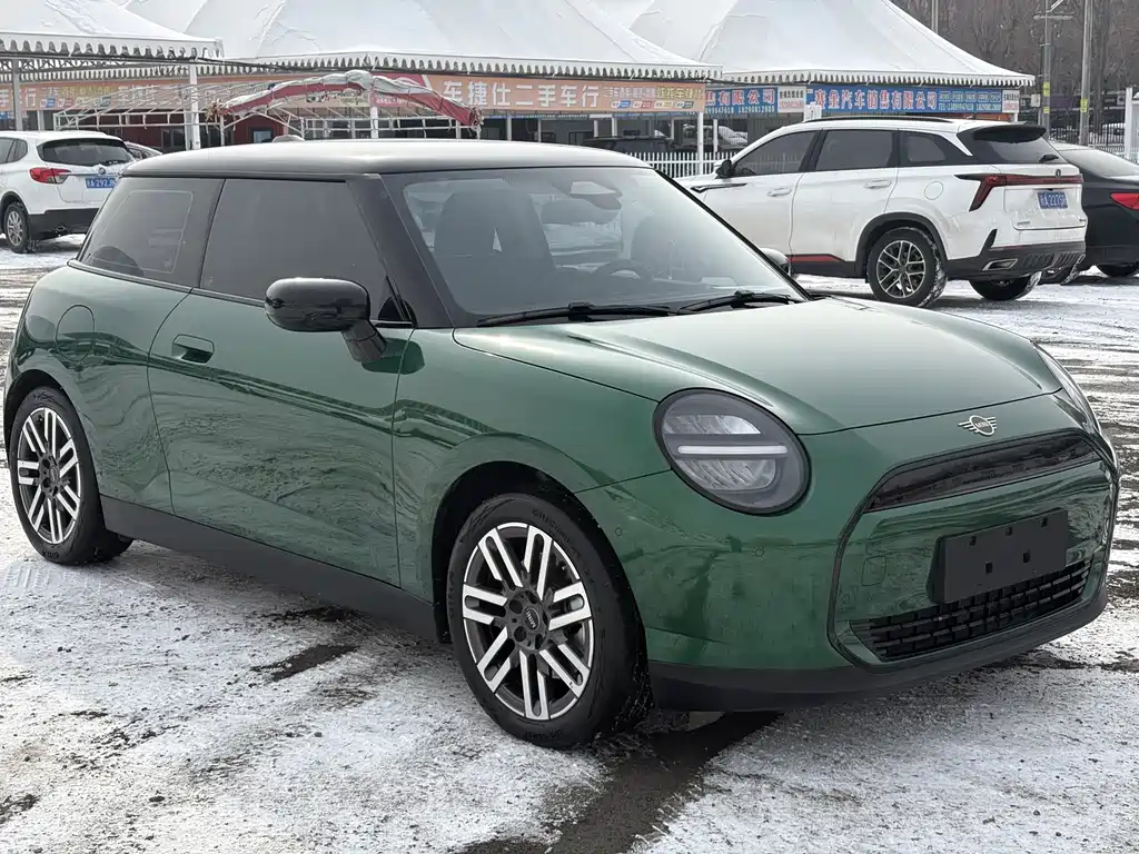 MINI COOPER EV 2024