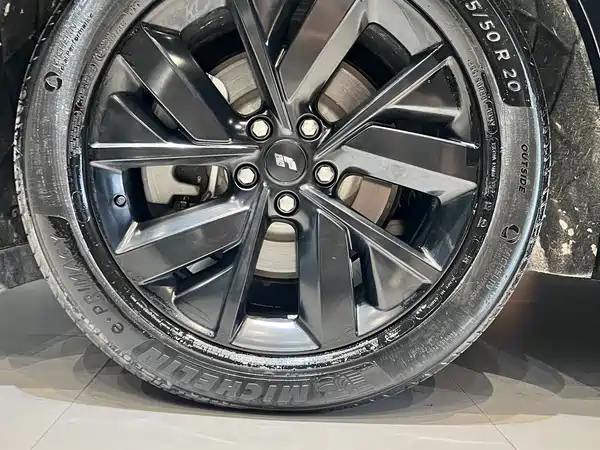 Li Auto L7 2023