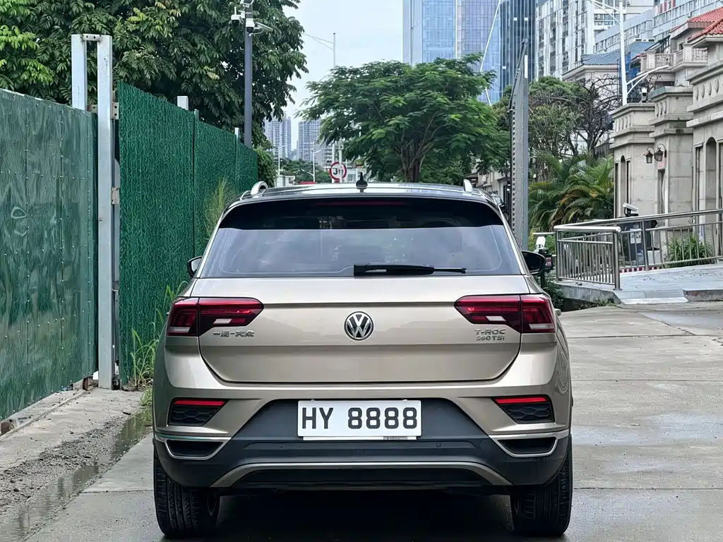 Volkswagen T-Roc 2019