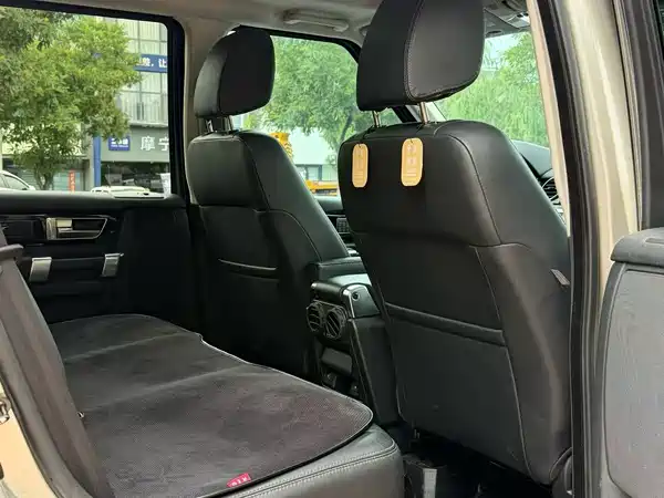 Land Rover Discovery 2017