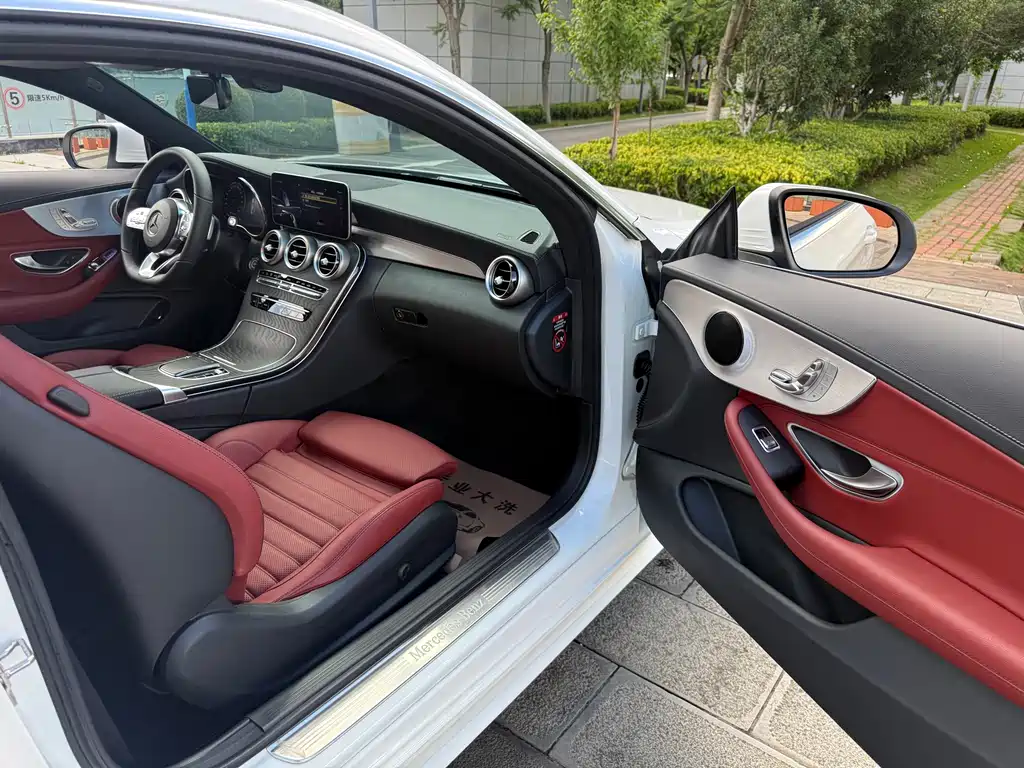 Mercedes-Benz C-Class 2020 — фото 40