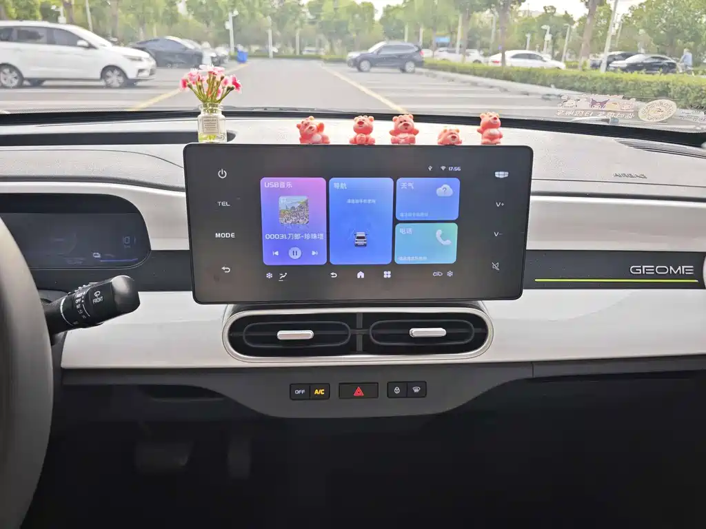 Geely Galaxy Panda 2025 — фото 13