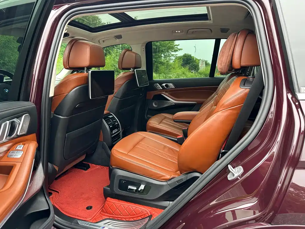 BMW X7 2021 — фото 17