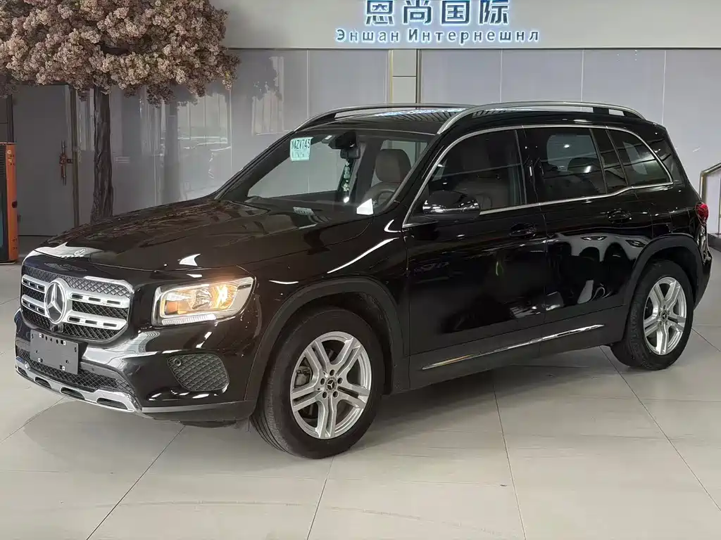 Mercedes-Benz GLB 2021