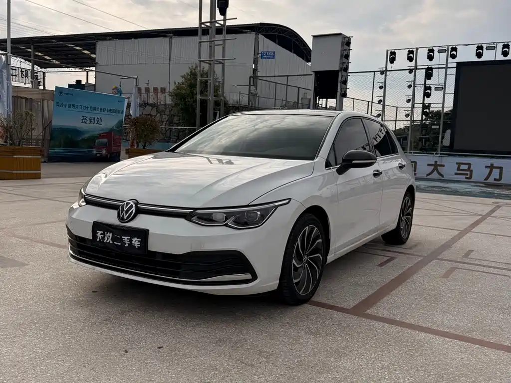 Volkswagen Golf 2020