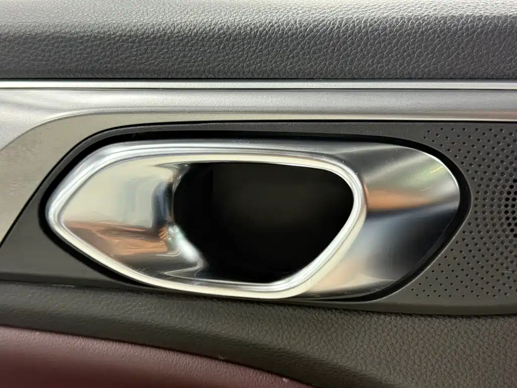 GAC Motor Trumpchi M6 2022 — фото 14