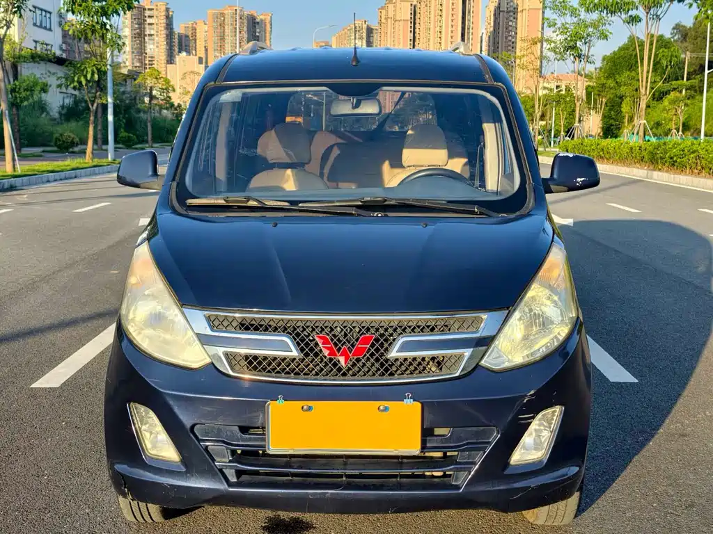 Wuling Rongguang V 2015 — фото 2