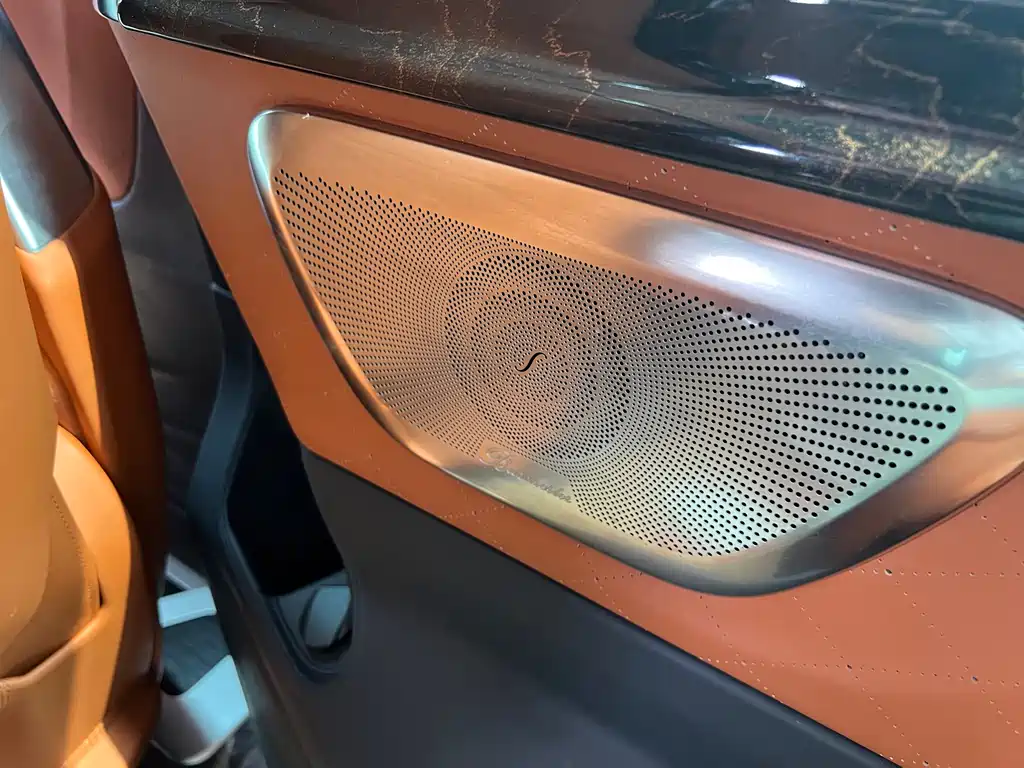 Mercedes-Benz Vito 2023 — фото 20