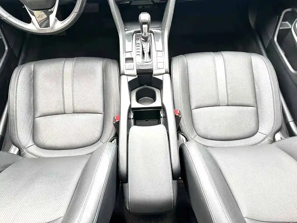 Honda Civic 2017 — фото 14