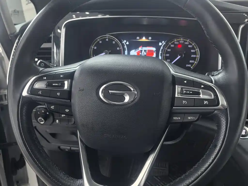 GAC Trumpchi M8 2022 — фото 16