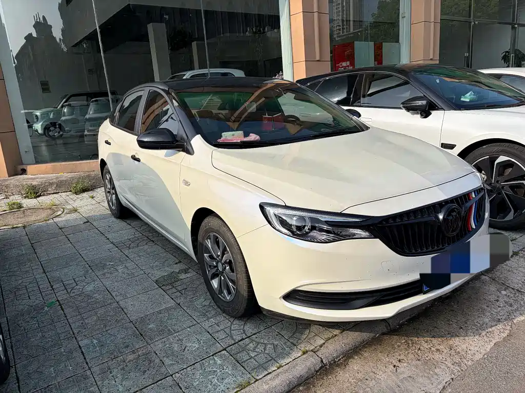 Buick Excelle 2020 — фото 4