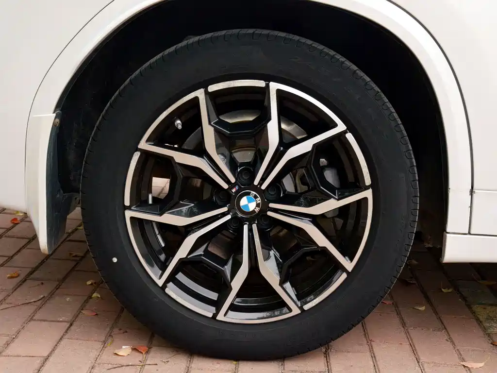 BMW X3 2022 — фото 7