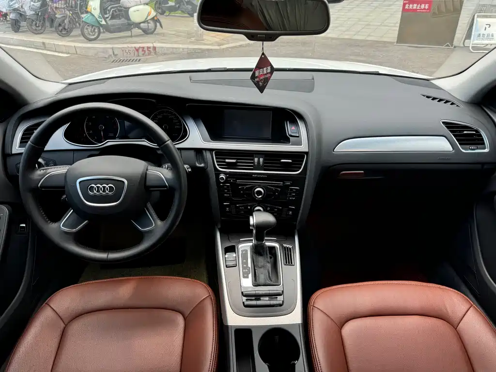 Audi A4L 2016 — фото 8