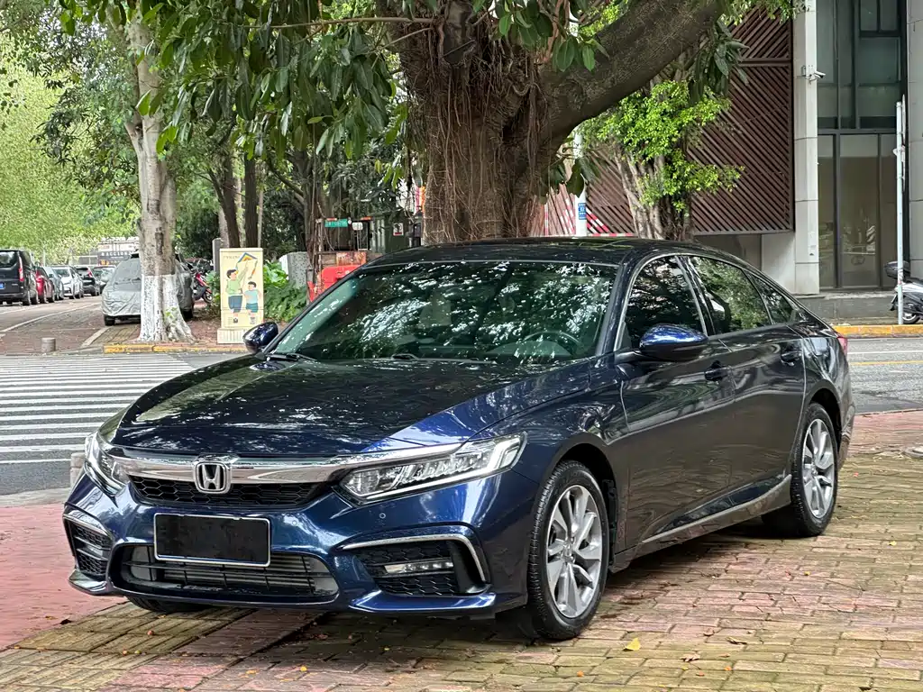 Honda Inspire 2021