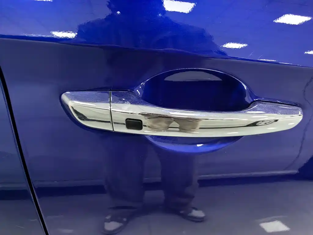 Hyundai Elantra 2020 — фото 18