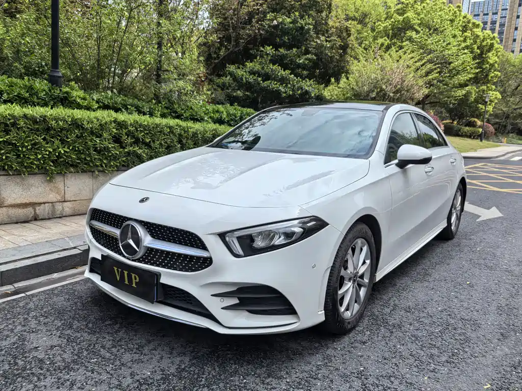 Mercedes-Benz A-Class 2021 — фото 1