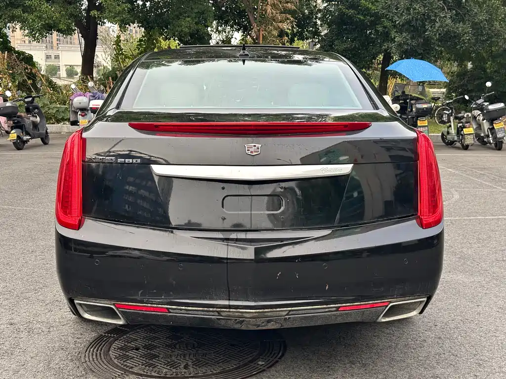 Cadillac XTS 2016 — фото 6