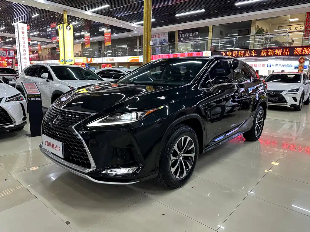 Lexus RX 2019 — фото 1