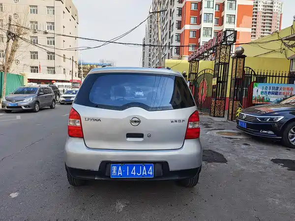 Nissan Livina 2007