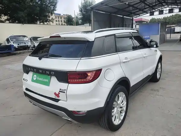 Landwind X7 2015