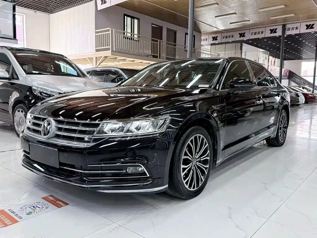 Volkswagen Phideon 2018 — фото 8