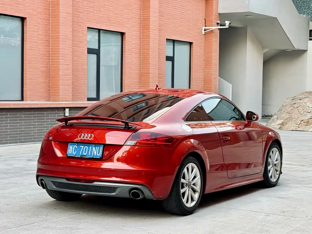 Audi TT 2014 — фото 4