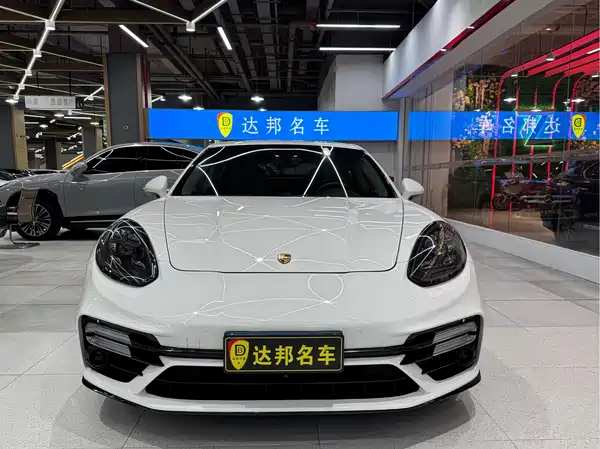 Porsche Panamera 2012
