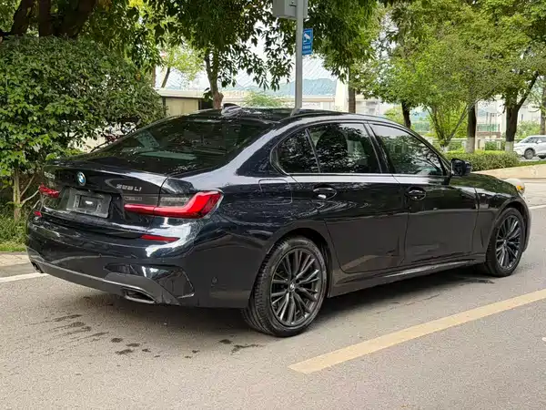 BMW 3 Series 2022