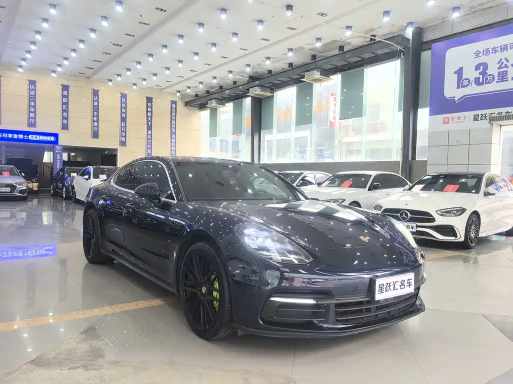 Porsche Panamera 2017 — фото 3