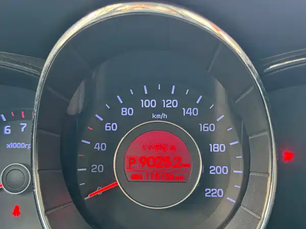 Kia K2 2013