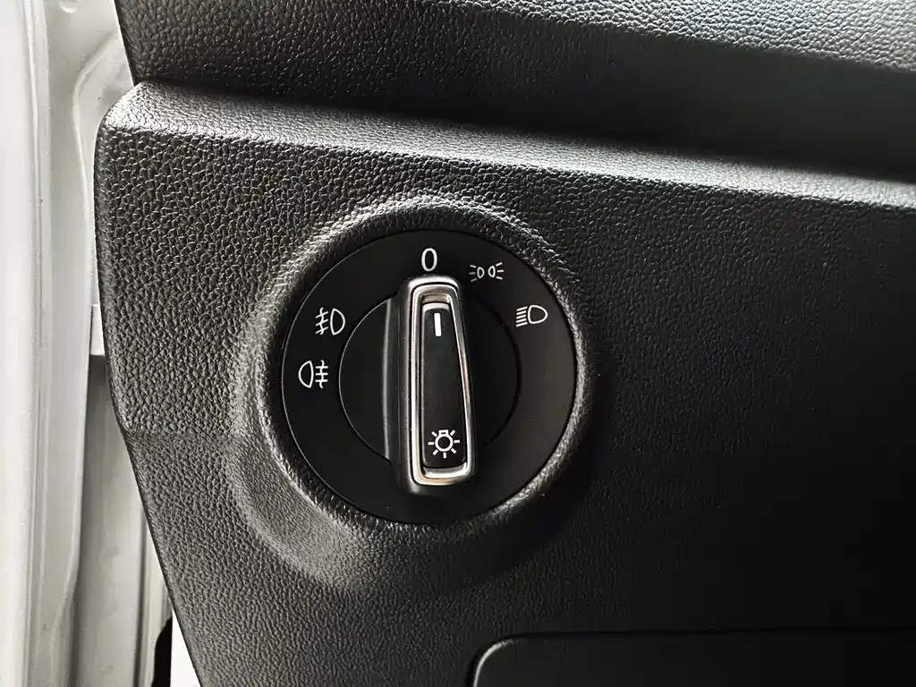 Volkswagen T-Roc 2022 — фото 18
