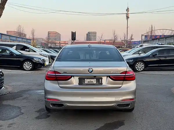BMW 7 Series 2016