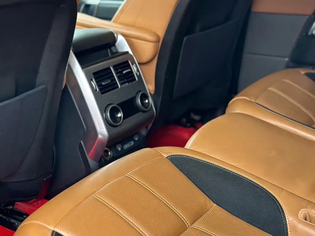 Land Rover Range Rover Sport 2021 — фото 12