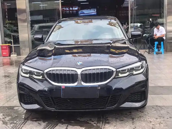 BMW 3 Series 2021