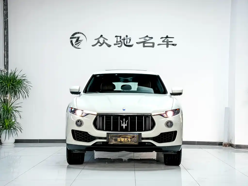 Maserati Levante 2018 — фото 2
