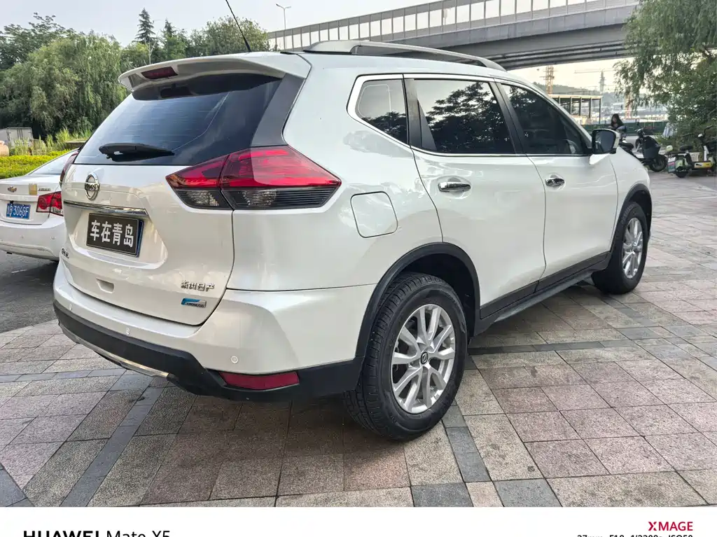 Nissan X-Trail 2018 — фото 13