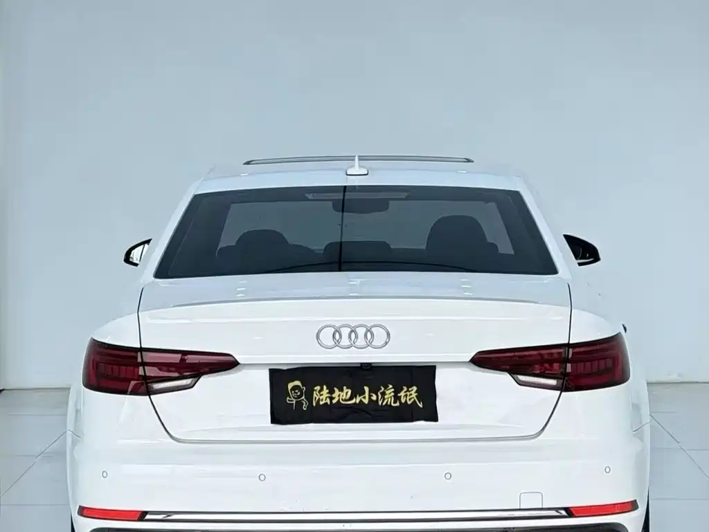 Audi A4L 2019 — фото 10