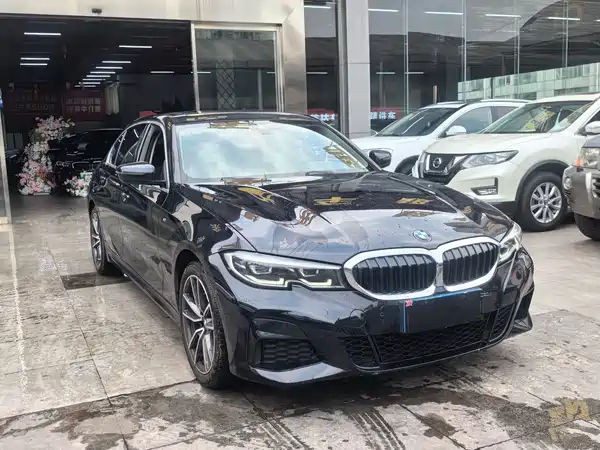 BMW 3 Series 2021