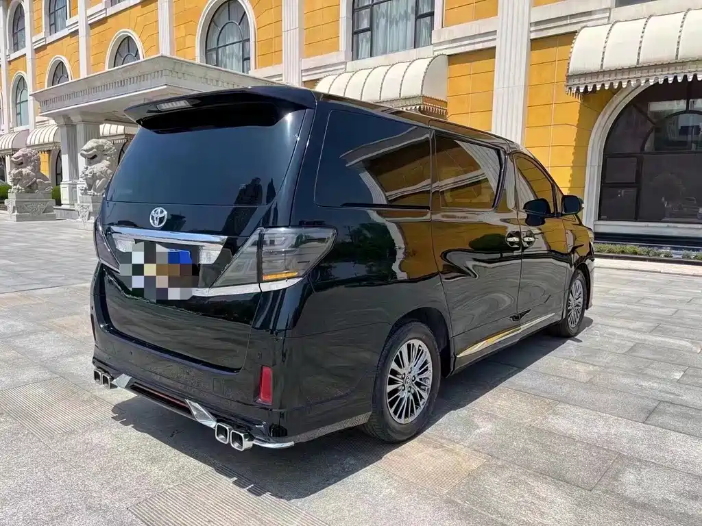 Toyota Alphard 2010 — фото 9