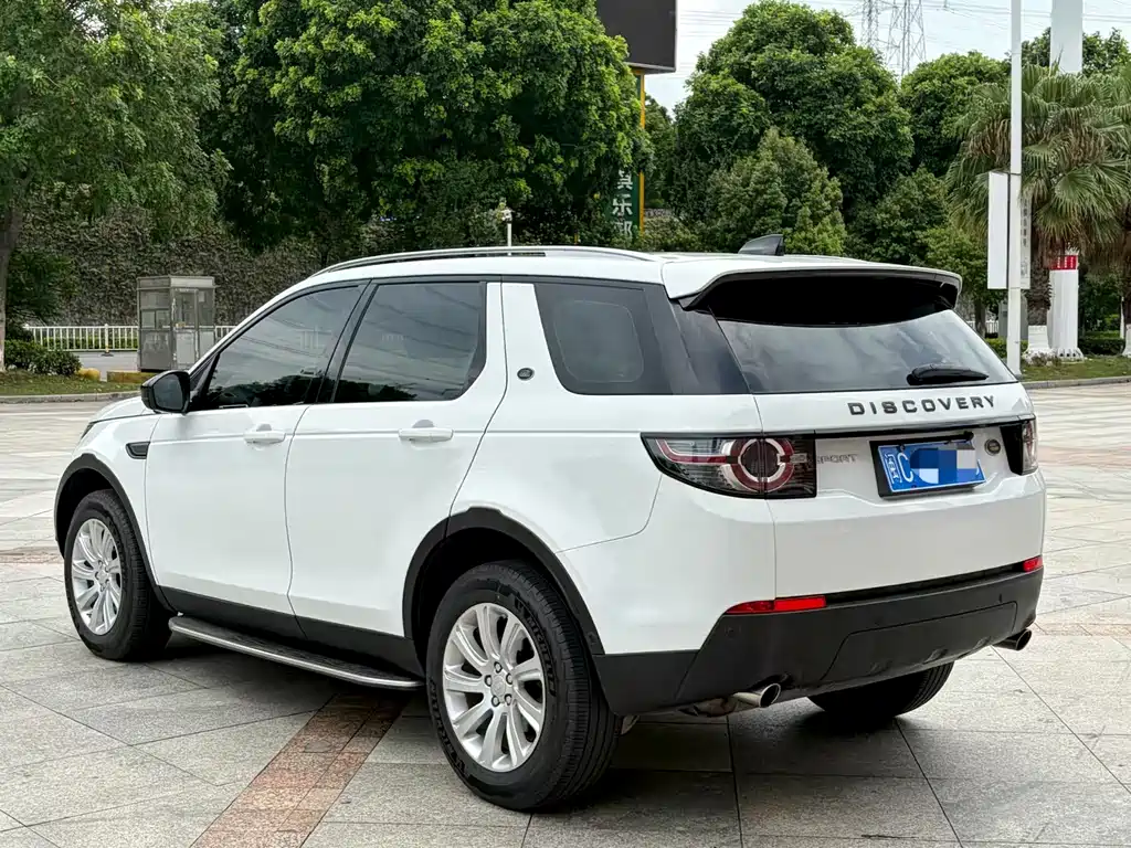 Land Rover Discovery Sport 2018 — фото 8
