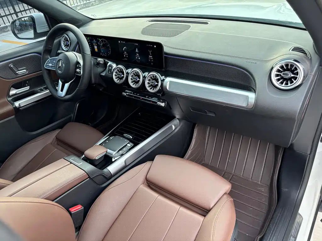 Mercedes-Benz GLB 2022 — фото 13