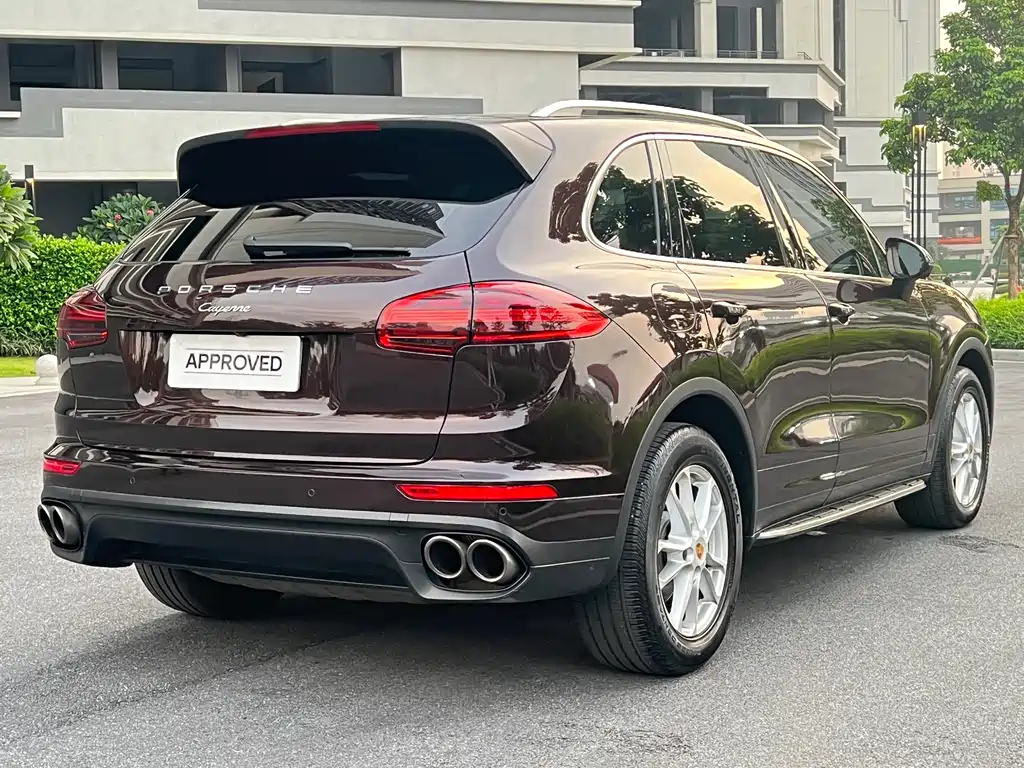 Porsche Cayenne 2016