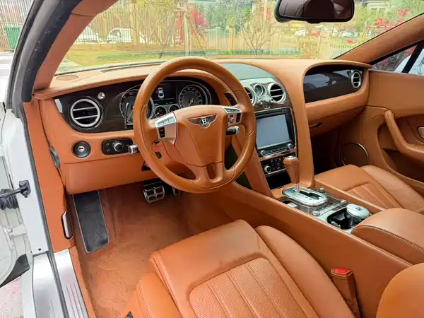 Bentley Continental 2012